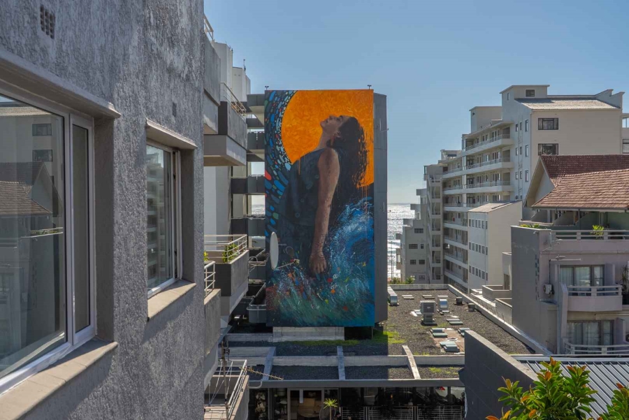 2 Bedroom Property for Sale in Sea Point Western Cape